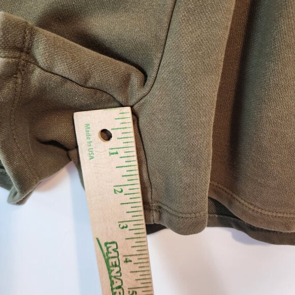 Good American Oversized Pull On Shorts Olive Green with Pockets Sweatshorts sz 2 - Picture 10 of 11